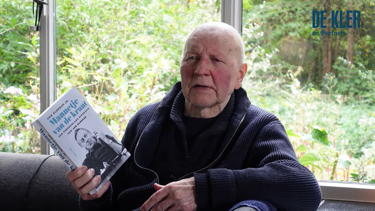 Filmpje: Maarten 't Hart vindt biografie over bullebak Jan Blokker goed gedaan tzum.info/2025/11/filmpj…