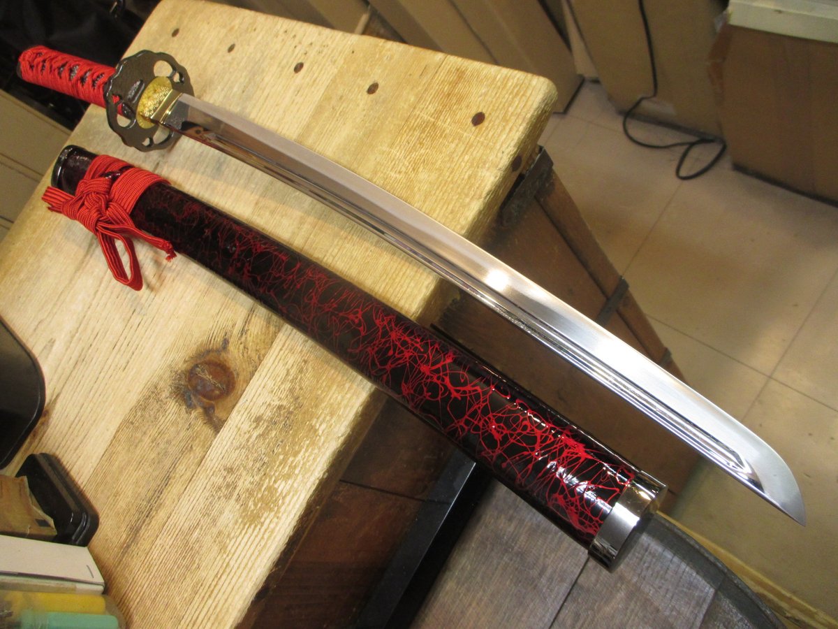 ●貴重 大振り 多刀掛け 五刀掛け 刀立 鍔透紋 脇指 刀 太刀 重く丈夫な造り 武装商店（12:00～19:30 火曜定休) on X