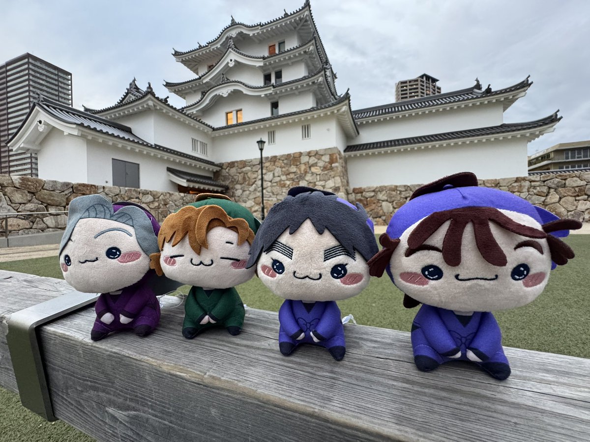 SJ_CSSLOVE's tweet image. 2025.11.05(水)
尼崎聖地巡礼🥷🥚

約7時間30分ほど自転車爆走した1日でした😆
疲れたけどとっても楽しかった🥹🥹
尾浜うどん食べれたし尼崎城で開催されてる忍ミュとのコラボ動画見れたしボイスも聴けたし大満足😸🈵
また行きたいなぁ〜❕❕

全部で250枚ぐらい写真撮ってたから厳選して投稿😖笑