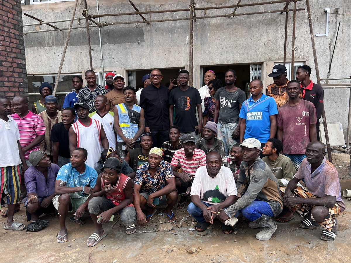 Today Peter Obi visited a structure he supported in building.
While inspecting, he noticed the workers were all subtly trying to take a picture and capture moments with him, he then sought permission from their boss so they can all have an opportunity to take a pic😅.

Some of