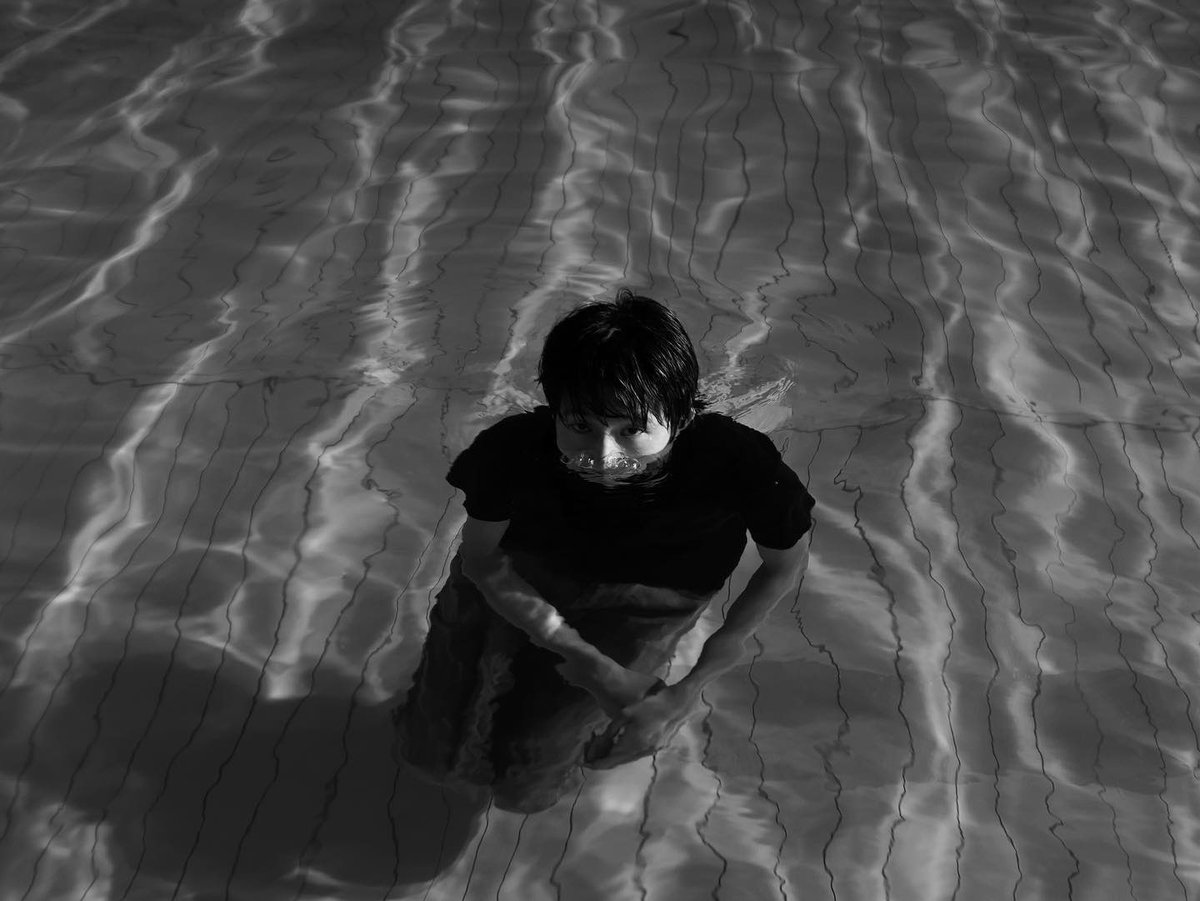 myendless_Blue's tweet photo. <청설> 개봉 1주년

그때 그 여름의 용준. https://t.co/HeenRQlhQS