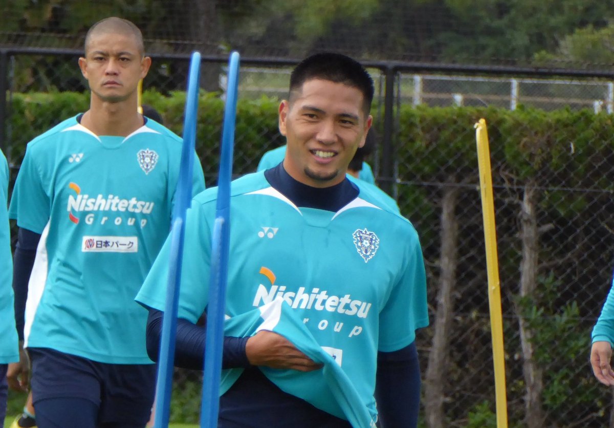 EG_kyuoki's tweet image. 前節で途中出場、ケガからの復帰を果たした #上島拓巳 選手。湘南戦で負傷箇所への不安がなくなったと明るい表現を見せる上島選手は残り3試合に向け「監督が求める、チームとして目指しているフットボールをもう1回表現するためのトライをしたい」と話していました。(エルゴラ福岡担当:島田徹）#avispa