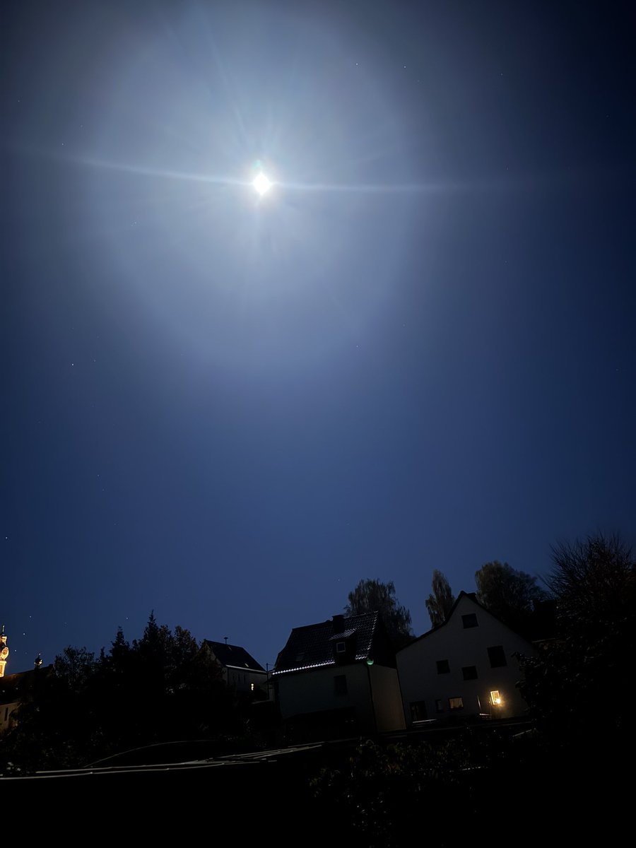 Photovoltaik bei Supermond
