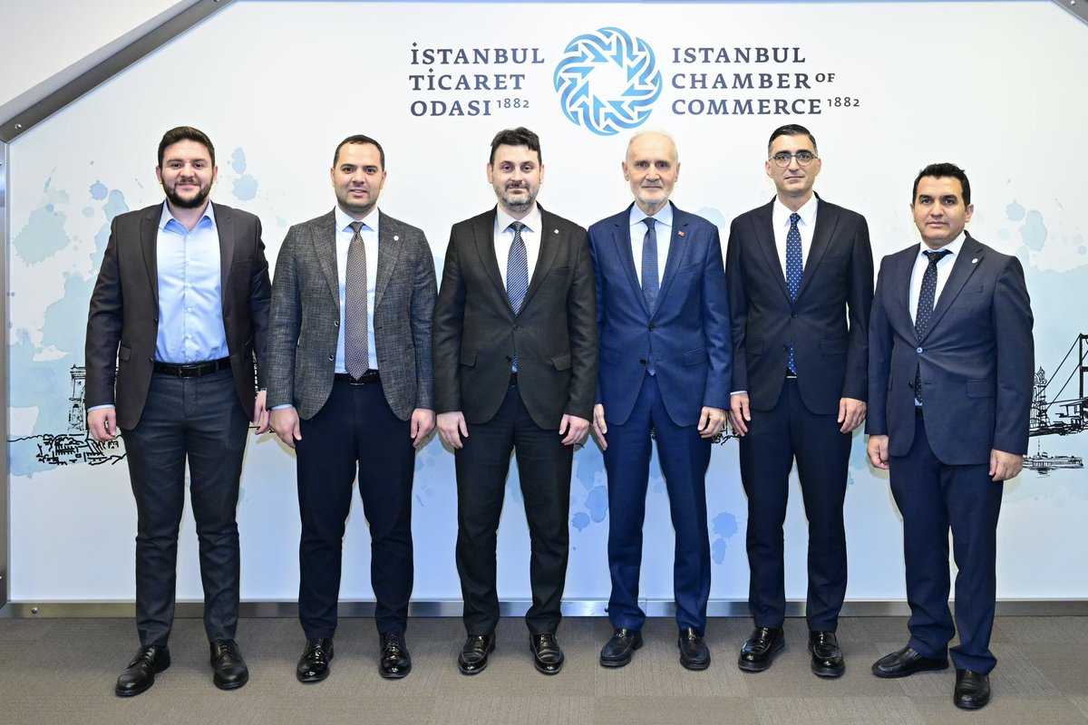 İTO Başkanı Şekib AVDAGİÇ’i makamında ziyaret ettik. Ziyarette; Genel Başkanımız Yavuz SARI, Genel Başkan Yardımcımız Prof. Dr. Erol KAM, Genç MMG Başkanımız Uğur TEKİN, Genel Sekreterimiz Abdullah KOÇ ve Ar-Ge Koordinatörümüz Murat KARATAŞ yer aldılar. 26-27 Kasım tarihleri