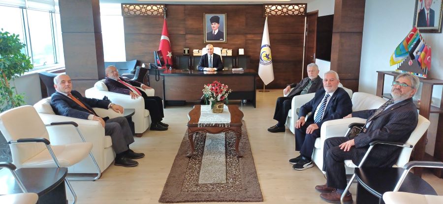 İLKADIM EMEKLİ DİN GÖREVLİLERİ DERNEĞİ ÜYELERİ KAYMAKAMIMIZ ABDULKADİR DEMİR’İ MAKAMINDA ZİYARET ETTİLER.
ilkadim.gov.tr/ilkadim-emekli…