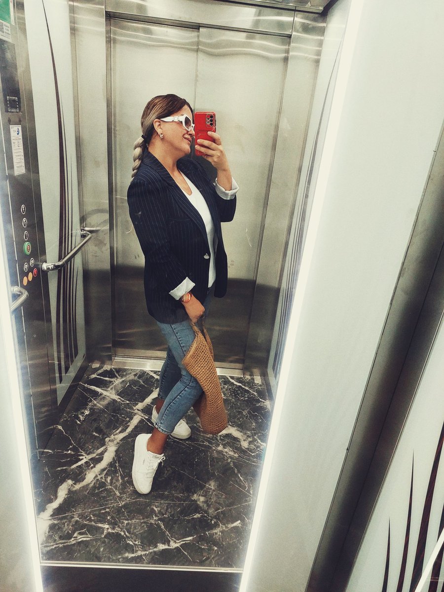 Olur olur her şey elbet güzel olur..

#ZamanBirazcıkZaman
#TevekkülKalbim