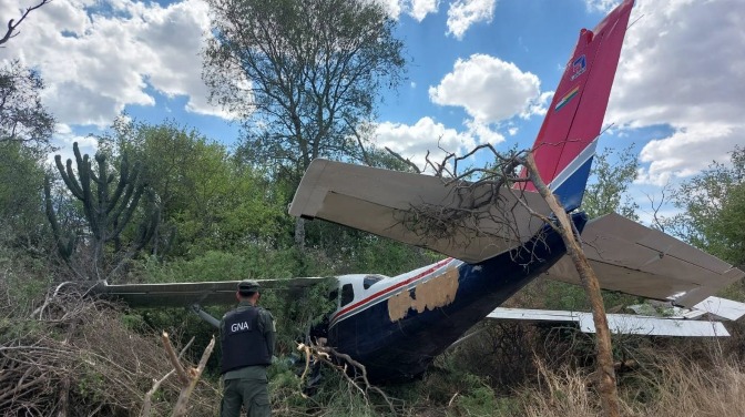 G5E-l7XXIAAOAR9?format=jpg&name=small