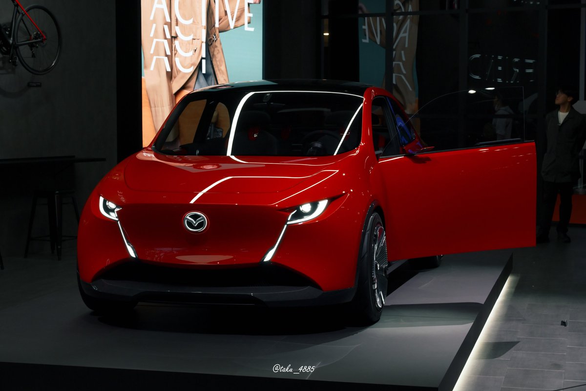 ブログ更新しました✍

先週ジャパンモビリティショーへ行ってきた内容をまとめました。
前編では世界初公開された2台ヴィジョンモデル「MAZDA VISION X-COUPE」「MAZDA VISION X-COMPACT」を取り上げています。

（ブログURLはリプライへ）