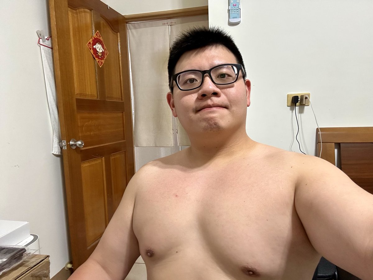 Han han tweet media