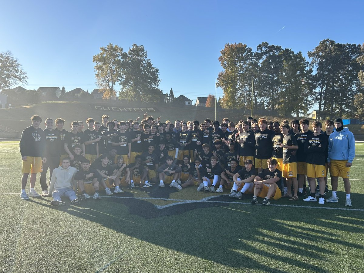 SequoyahChiefs's tweet image. Great way to start a Thursday! Adding another trophy to the the case #BEST