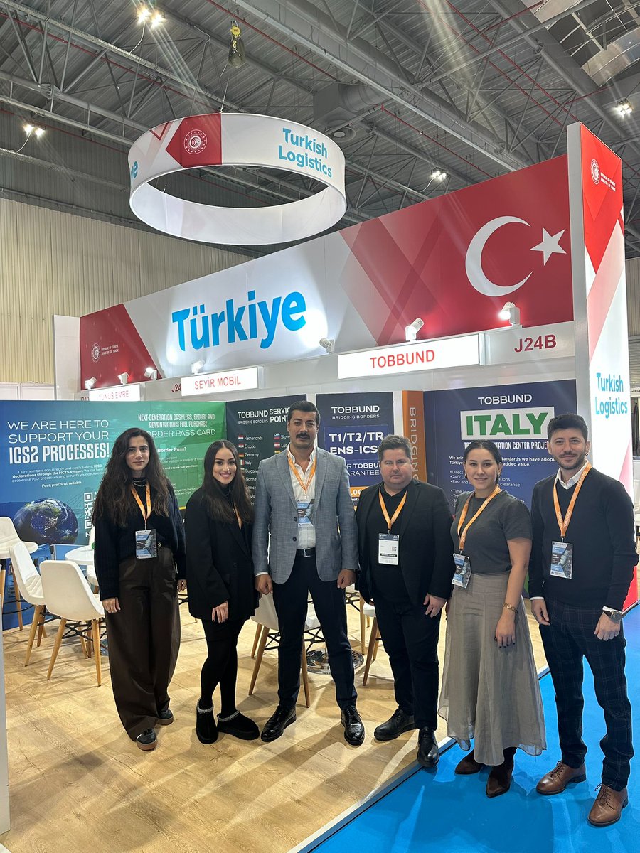 [TR]

TransLogistica Polonya Fuarı’nı başarıyla tamamladık! 

4–6 Kasım tarihleri arasında Polonya’nın Varşova kentinde düzenlenen 12. TransLogistica Fuarı, bu yıl da lojistik ve taşımacılık sektörünün önde gelen temsilcilerini bir araya getirdi. 

Üç gün süren fuar boyunca,