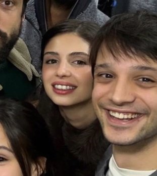 başka bir evrende 😭