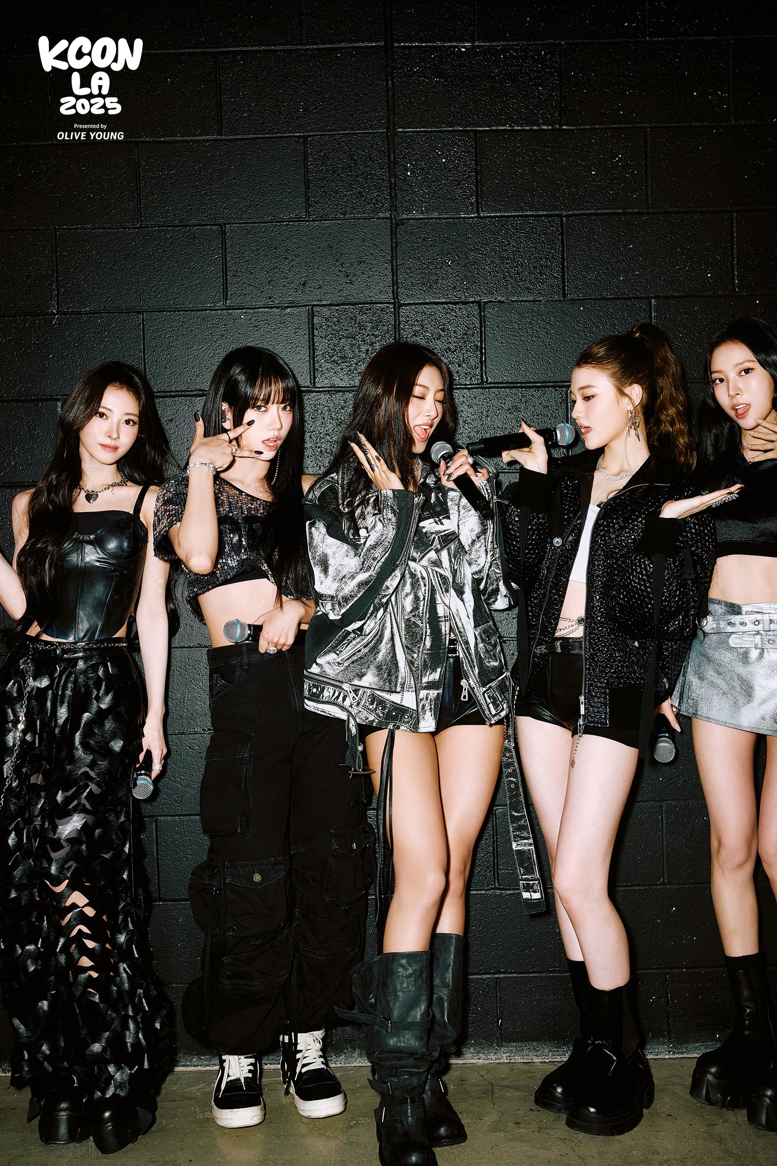 G5E4AwtbUAARzEC?format=jpg&name=4096x4096