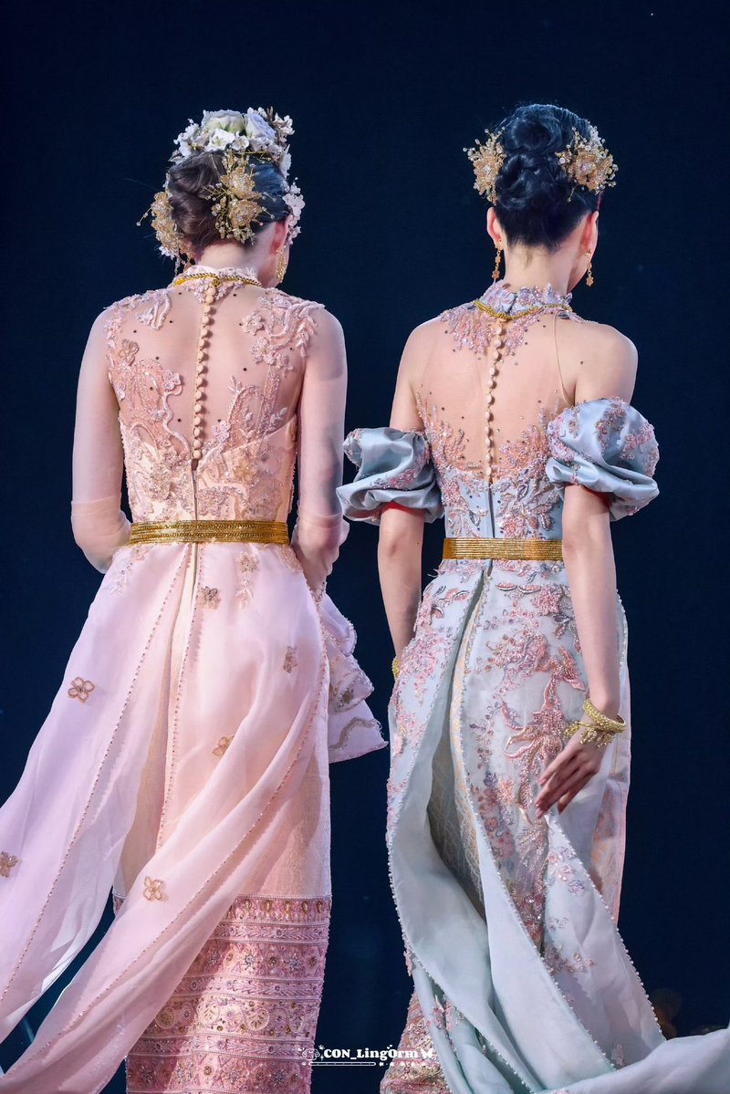 sev7enxu's tweet image. ไอร่ารู้ไหม....

Love uuuuu so much / 🤍🤍

LINGORM LANNA CULTURE
#หลิงออมเทศกาลล้านนา
#หลิงออม #LingOrm
#Linglingkwong #หลิงหลิงคอง 
#Ormkornnaphat #ออมกรณ์นภัส