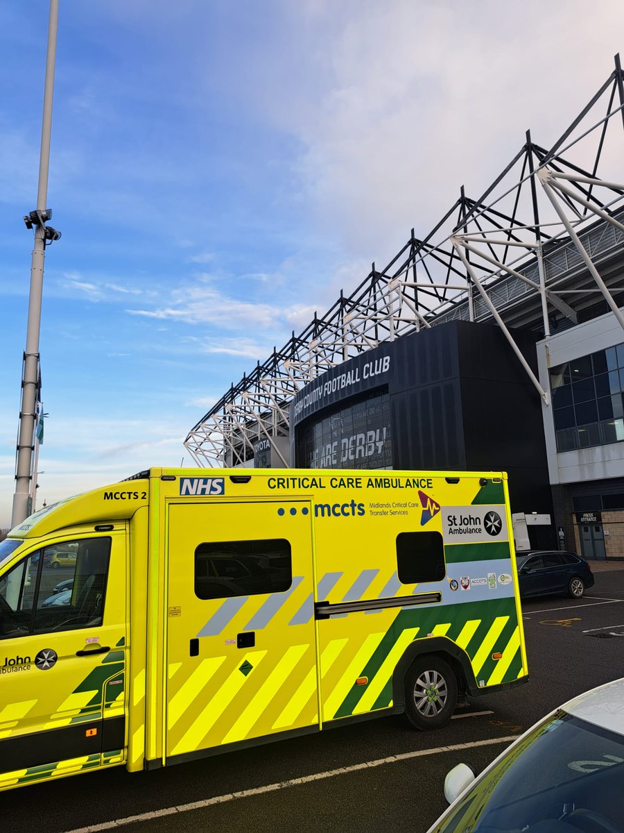 ACCOTS Midlands Adult Critical Care Transfer tweet media