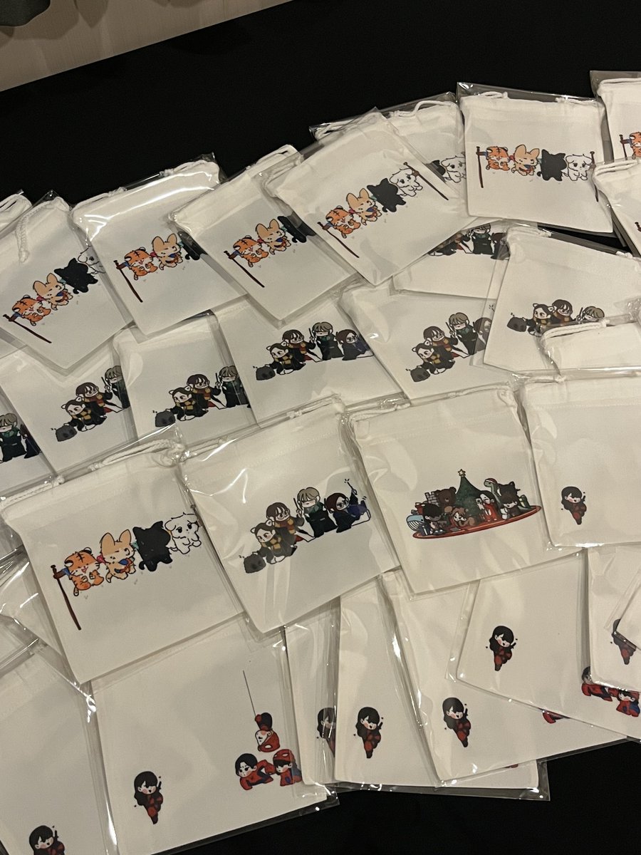im_thanwa's tweet photo. pls kindly rt 

giveaway for Mys ♡
aespa bag 50 ea

location : impact arena
date : 16 nov 2025 
time : tba 

pls  rt &amp; show this tweet

#aespa_SYNK_aeXISLINE_BKK 
#aespa_SYNK_aeXISLINE_BANGKOK https://t.co/hWaP6rgFDJ