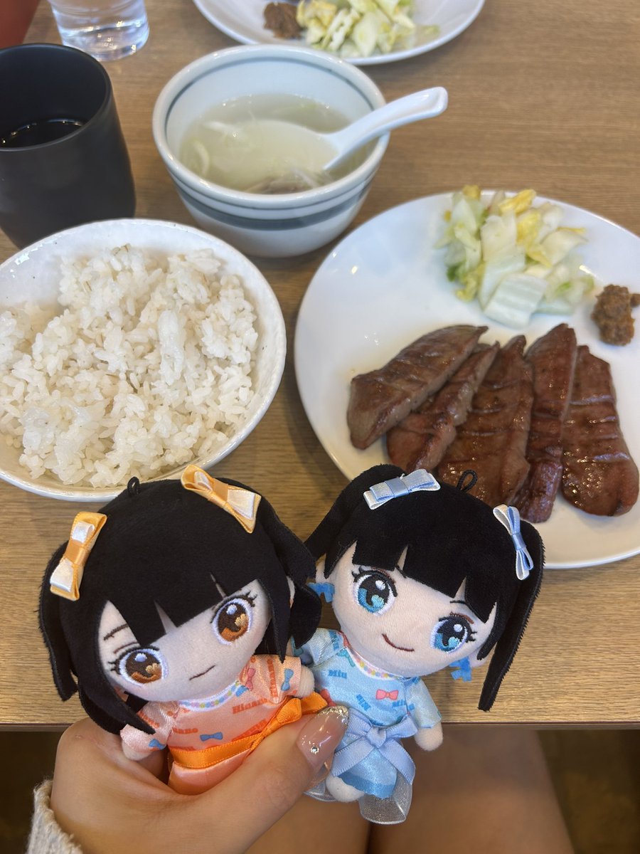 39miuchan_'s tweet photo. ゆなちゃんがオススメしてくれた閣と司🐮🍖 https://t.co/IXKtD889BI