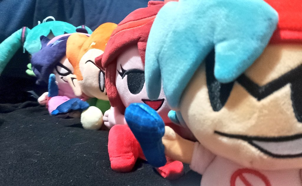 jenniferSalyS's tweet image. #fridaynightfunkin 
(NOT MINE)
FORGET WHOSE IMAGE IT IS😭