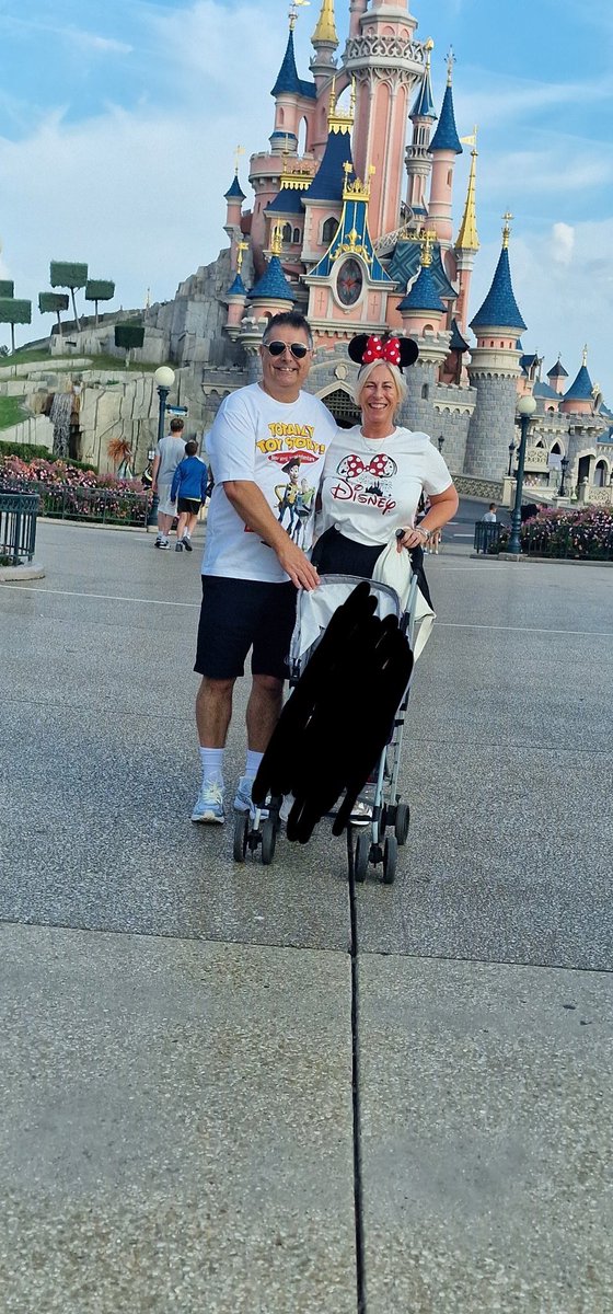 This is the guy here. 

If anyone recognises him or who I assume his wife. 

Reach out and make sure he’s okay