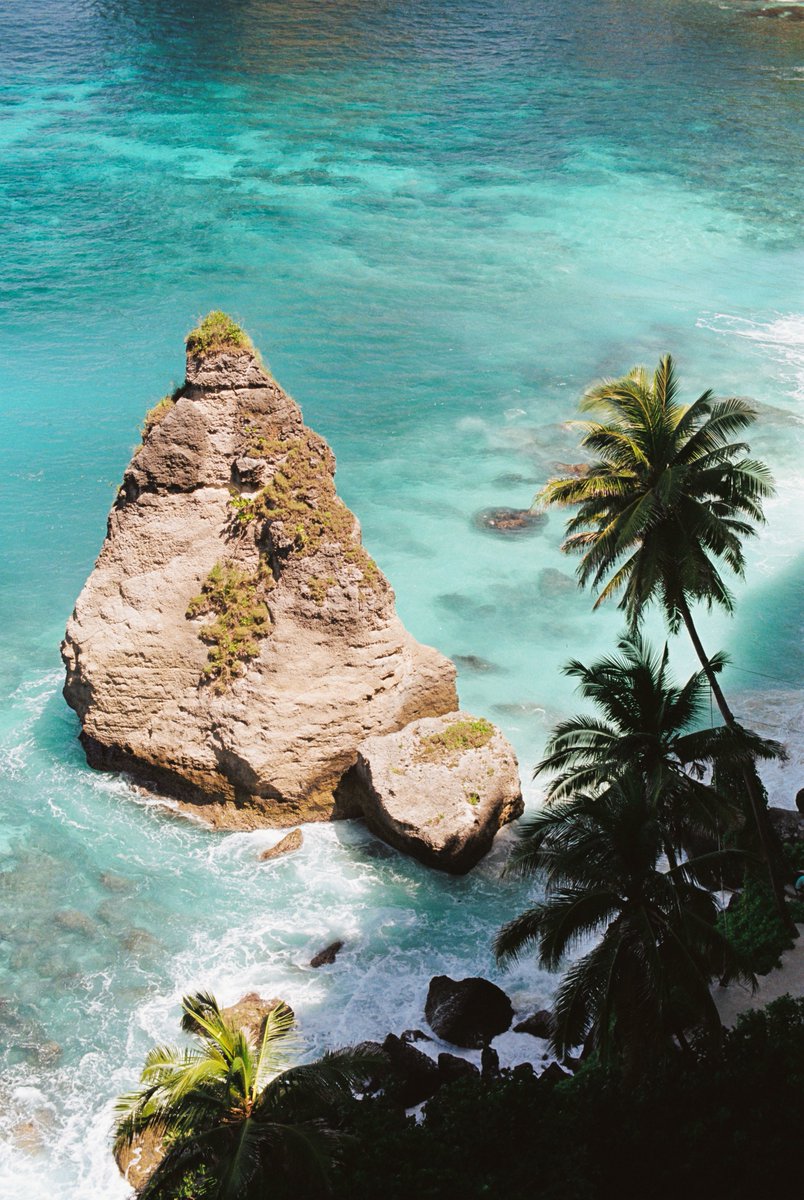 simonribc's tweet image. Bali days on film