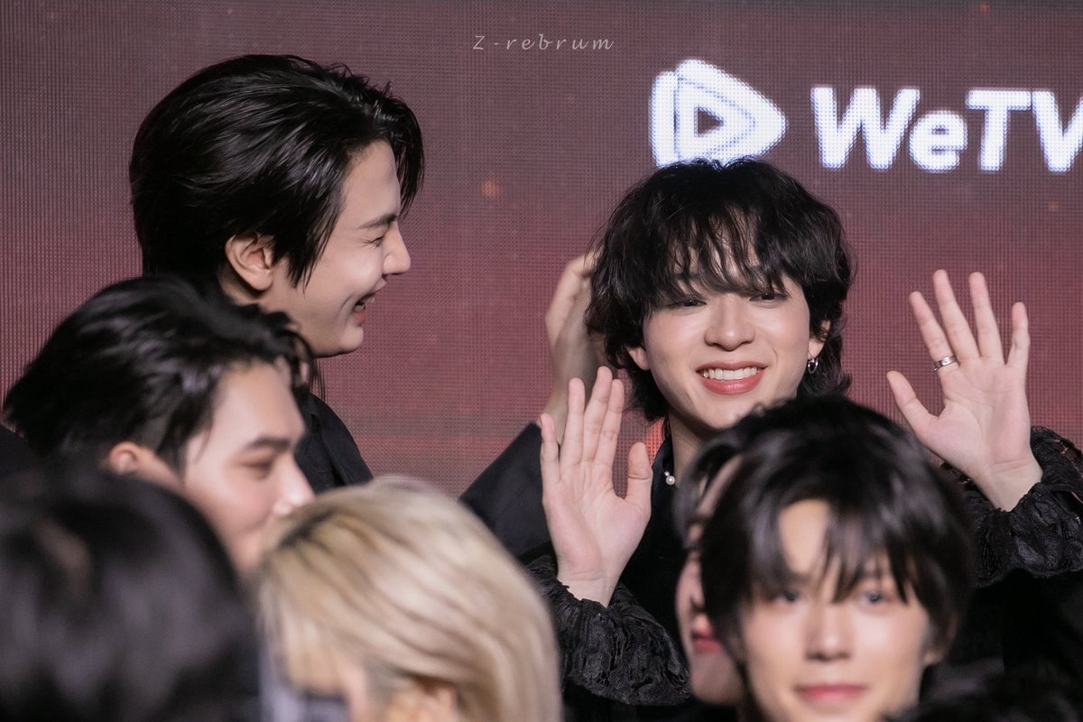 ดังคำที่ Polycat กล่าวไว้ว่า.. ไม่รู้ว่าต้องโตท่ามกลางหมู่ดอกไม้มากมายขนาดไหน เธอจึงได้ครอบครองรอยยิ้มที่สวยงามขนาดนี้🥹💗