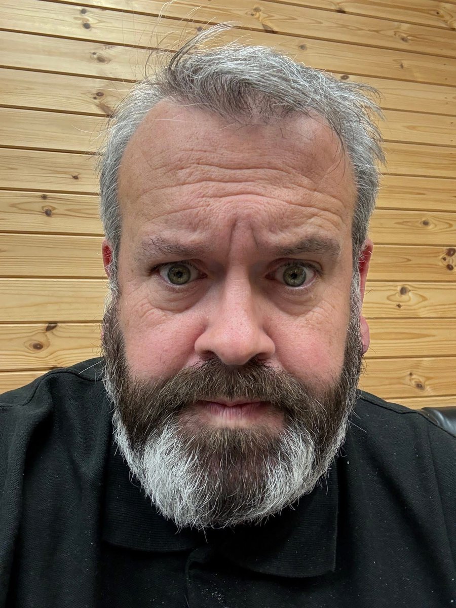 PPMLtd1's tweet image. 🚨 Beard gone. Hair gone. Moustache incoming! 🚨

Andrew McCreadie from PPM's Penrith branch is walking 100km &amp;amp; growing a funky Mo for #Movember! 💪🥸
We can't wait to see what wild 'stache he unveils. 
Support his epic journey
movember.com/m/andrewmccrea…
#MoGoals #MovemberChallenge