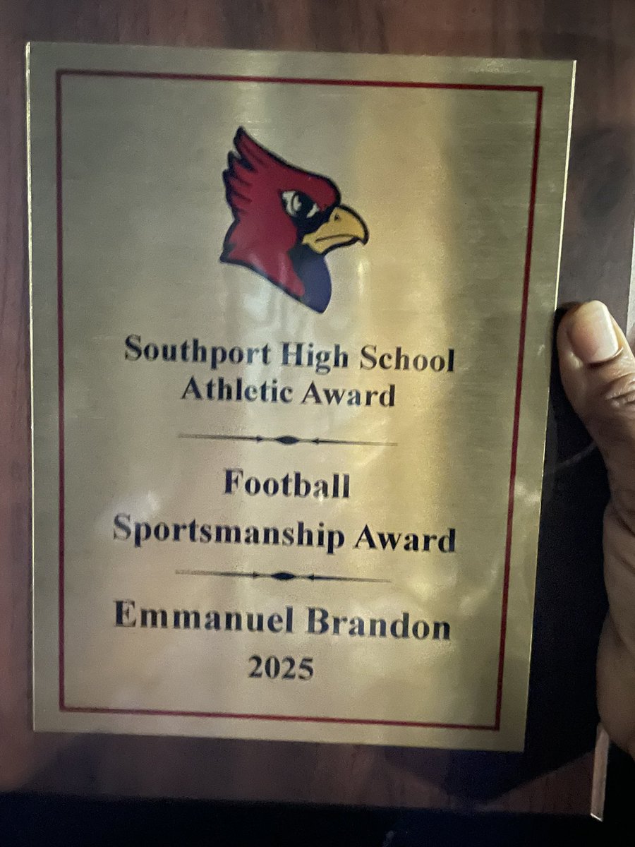 Extremely honored to have received the the sportsmanship award for <a href="/SouthportFB/">Southport Football</a> I was also recognized by the <a href="/IHSAA1/">IHSAA</a> three times this year for sportsmanship. Thank you <a href="/CoachLittle51/">Sean Little</a> and <a href="/Spt_athletics/">Southport Cardinals</a> for this award.