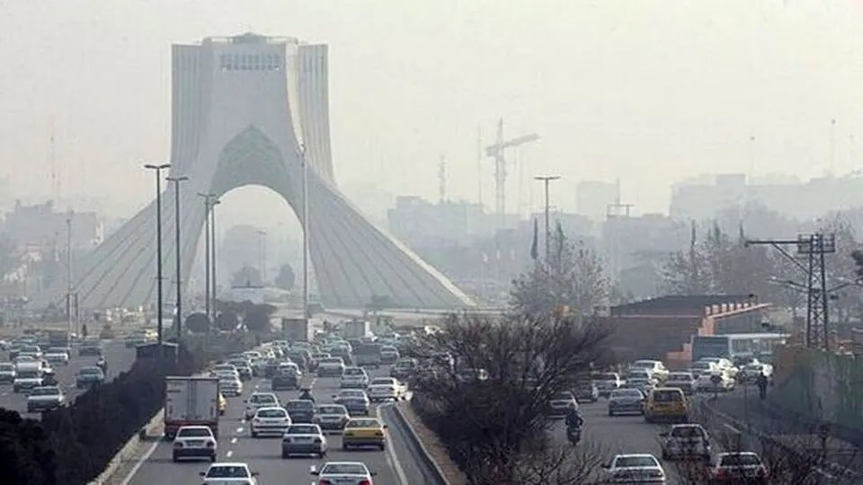 bahro0os1's tweet photo. پاییزی که همه دنبالشن             پاییزی که میشه https://t.co/My7Tv8pS3M