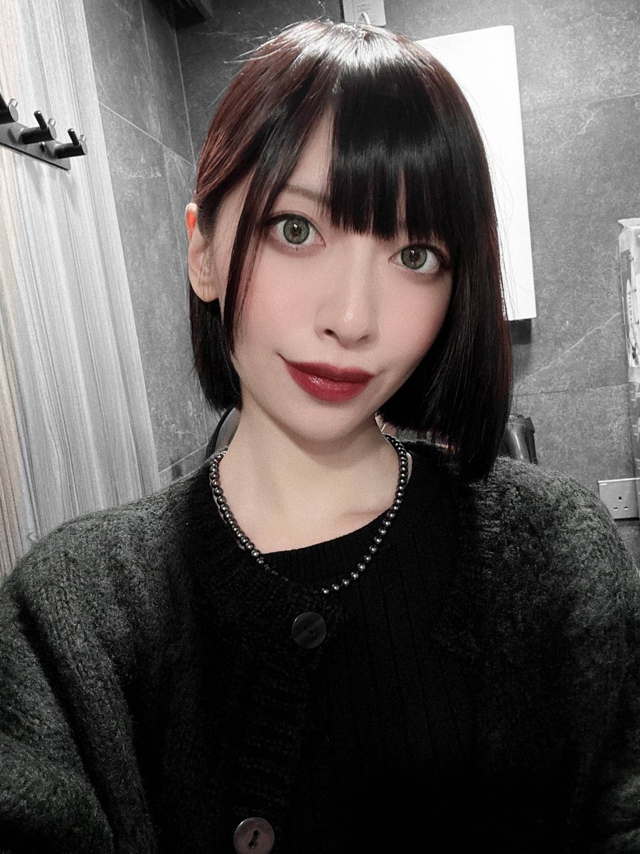 ✦YUI✦ tweet media