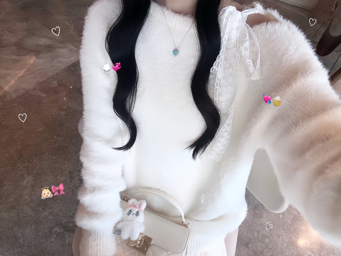 ローズのパフェが美味しいお店でした 🥀💯