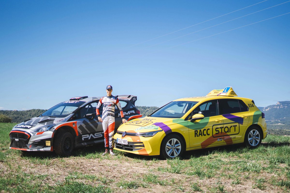 jesusmg2192's tweet image. Esta foto es tremenda. Gil Membrado ya tiene carnet de conducir, así que por fin podrá conducir en los reconocimientos y enlaces.