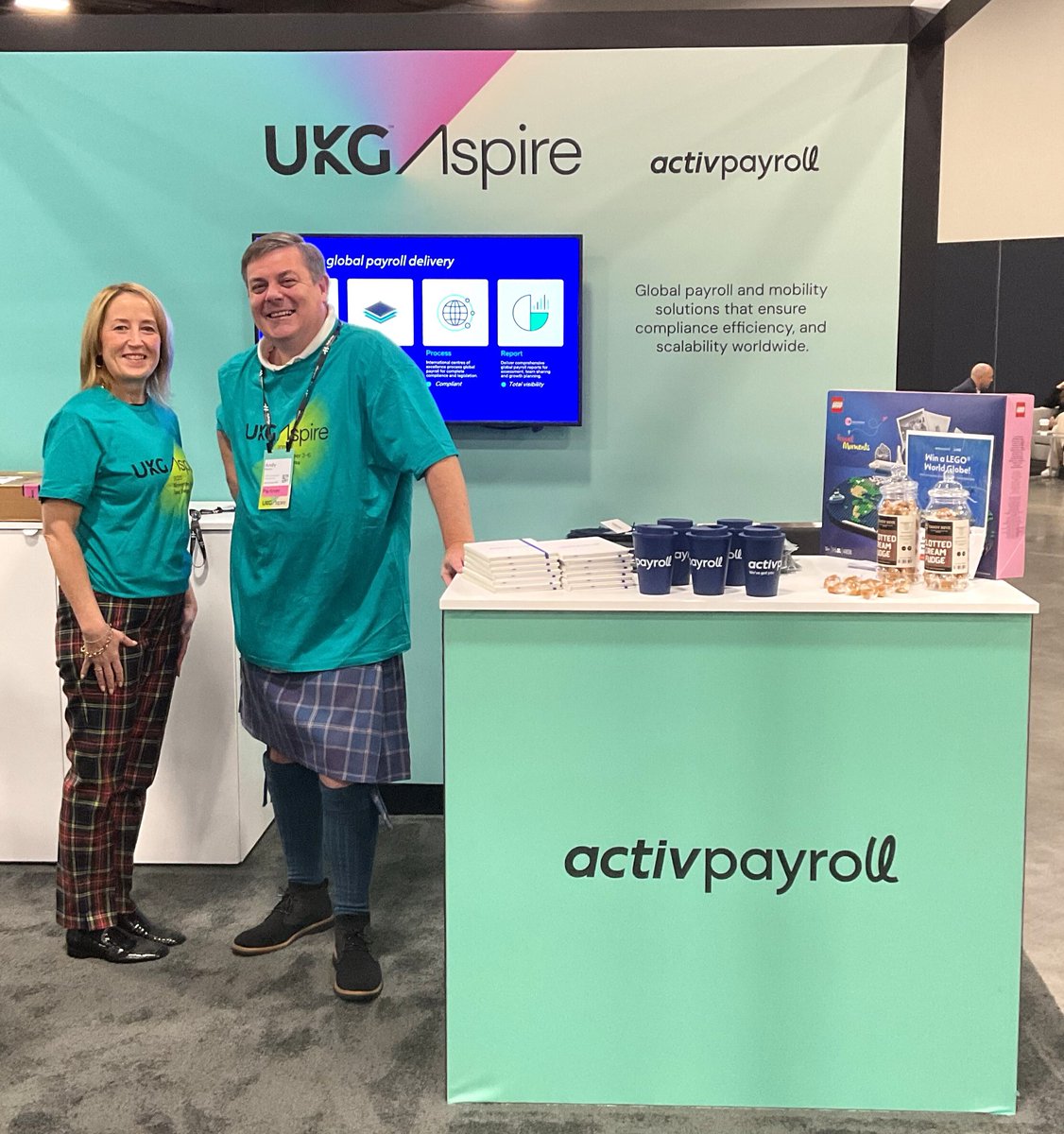 activpayroll tweet media