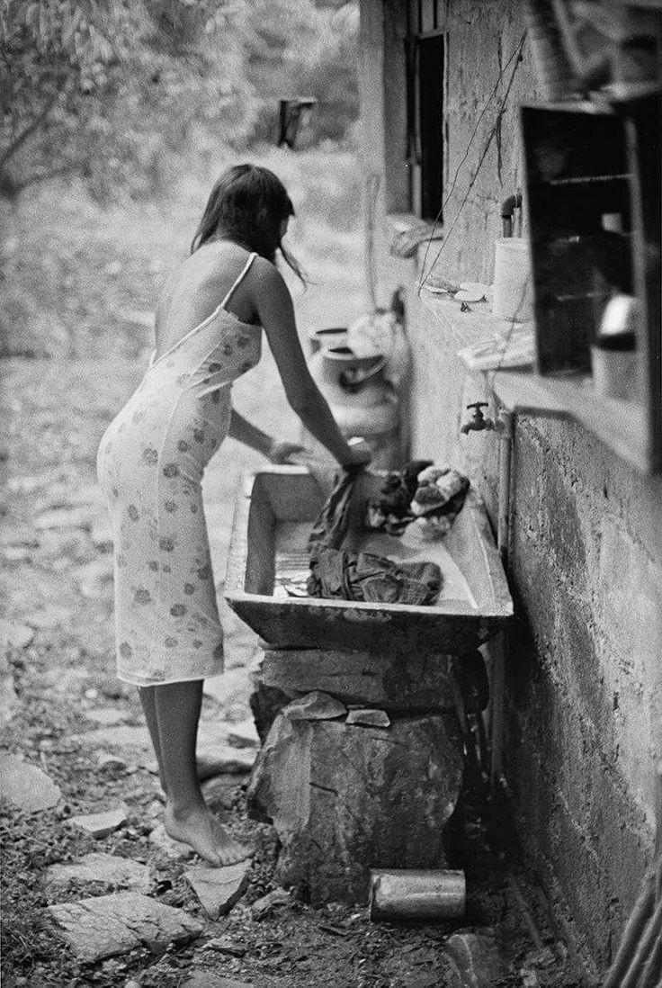 Bonjour ♡
Mexico by Bernard 
Plossu 📸