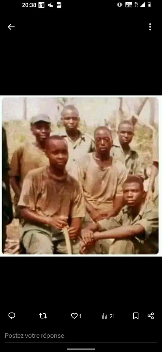 😏 Ça tombe bien... Dites-nous en plus sur le super-soldat, Joseph Kabila :

➡️Son centre de formation militaire ;
➡️Ses compagnons de promotion ;
➡️Son parcours de soldat à général ;
➡️Ses faits d'armes.

Sans oublier de situer le pays où ont été prises les photos ci-dessous.
👇