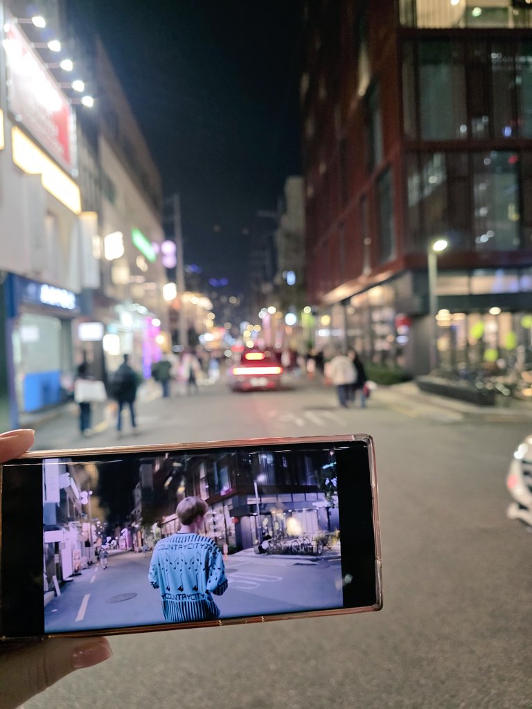 jessixtones's tweet photo. 사람도 차도 많아서 이게 최선 ㅋㅋㅋ https://t.co/u2vq7BiPM8