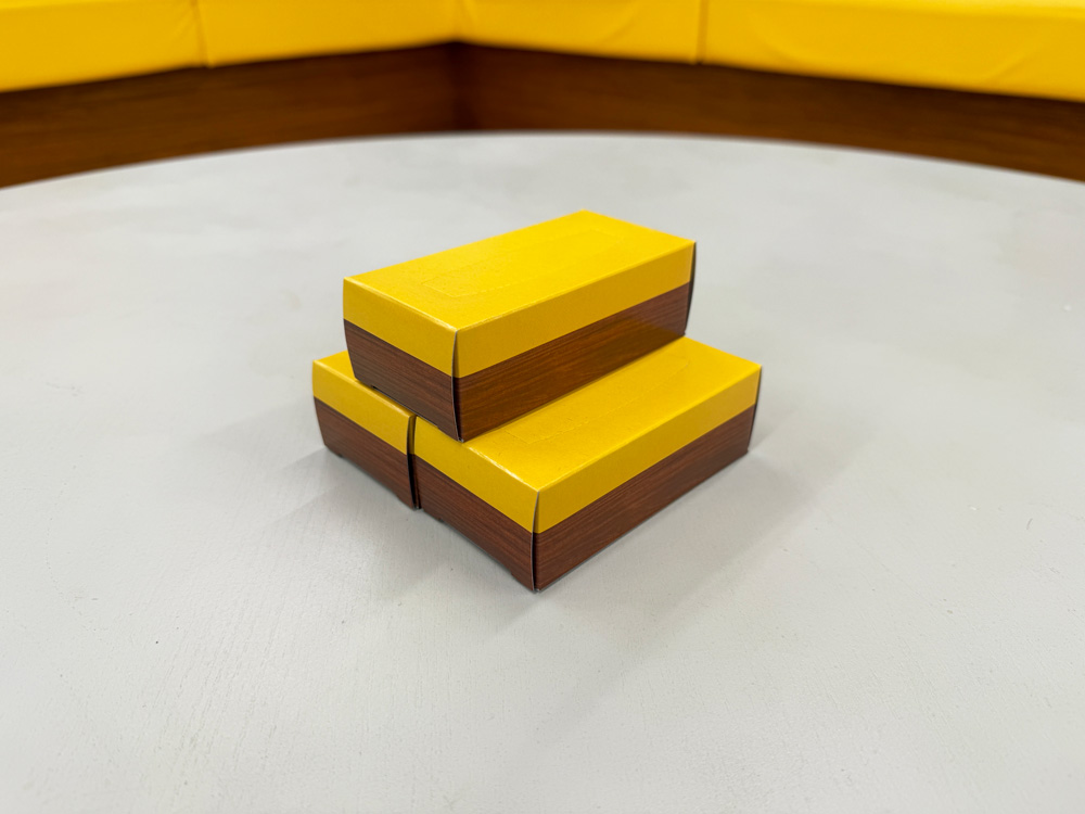 お知らせ】 オモコロストアにて『オモコロ20周年展』で発売したグッズ