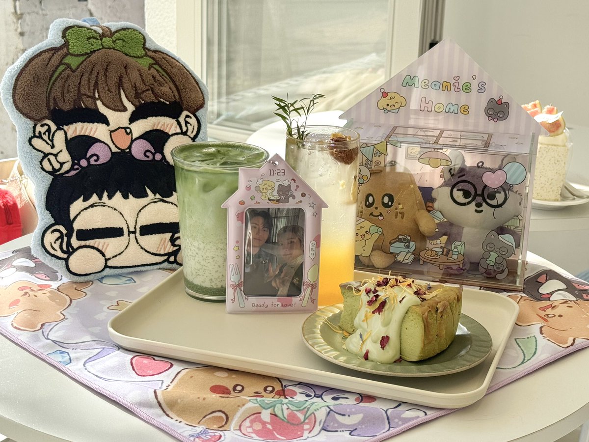 Loquat_mw's tweet image. 🏡「ᴛᴀᴋᴇ ᴍᴇ ʜᴏᴍᴇ」🛋️

—— ૮ •ᴥ• ა⠀♡⠀ ᳐⦁⩊⦁ ᳐ ——

🐾 포카홀더 실물 미리보기🤲🏻