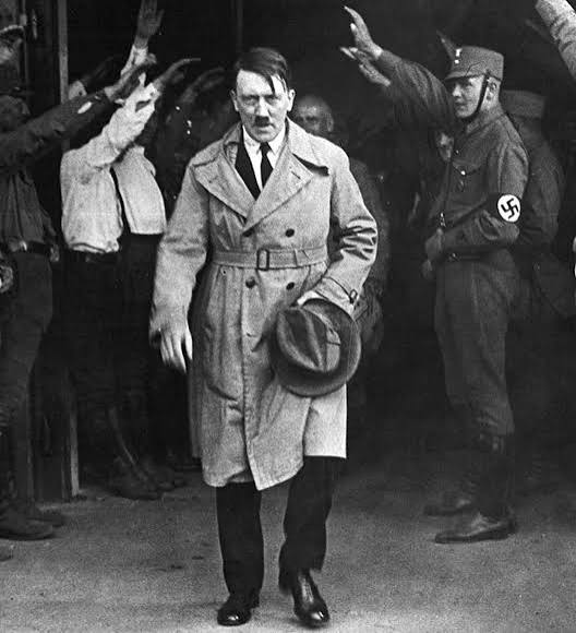 <a href="/D_abdulkader/">Diliman Abdulkader</a> İ love ADOLF HİTLER ♥️♥️