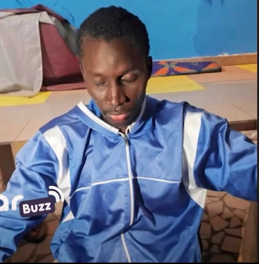 seydinaof's tweet image. Voici une photo plus récente de Seydina

Si vous l’avez aperçu ou avez la moindre information à son sujet, veuillez contacter l’un des numéros ci-dessous :

📞 77 370 18 34 / 77 267 13 13