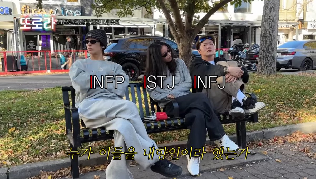 seob_sik's tweet image. So the introverts went aurora hunting,