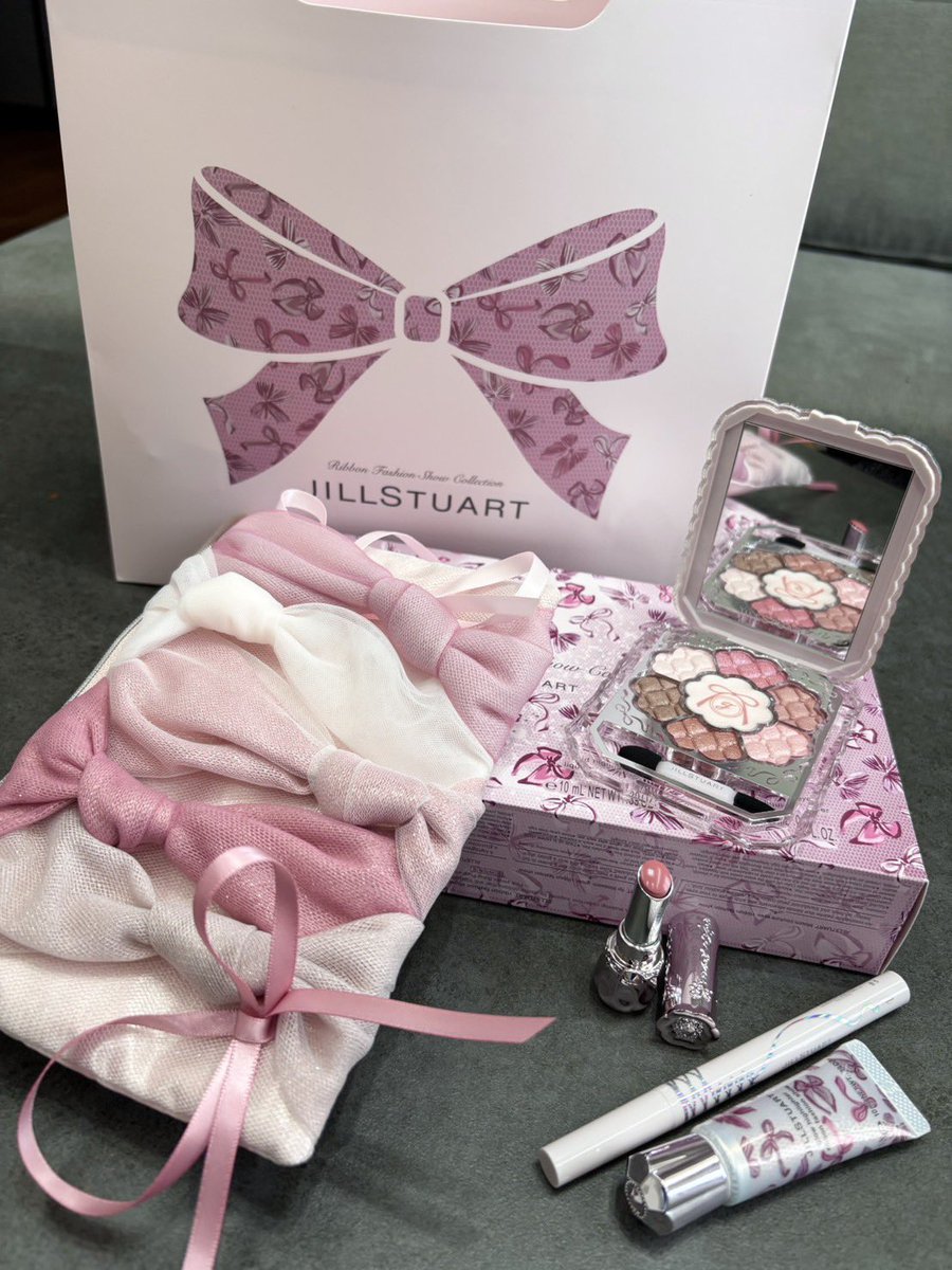 コスメ✕８ インフィニティ ロイヤルフラワーコレクション ⅩⅣ セラムルージュ