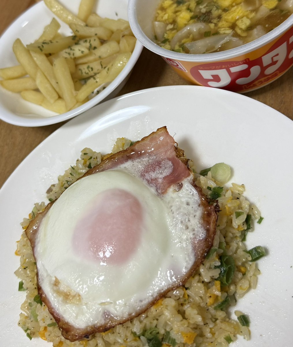 コマにゃんこ様✧⁠◝⁠(⁠⁰⁠▿⁠⁰⁠)⁠◜⁠✧ コマにゃんこ様✧⁠◝⁠(⁠⁰⁠▿⁠⁰⁠)⁠◜