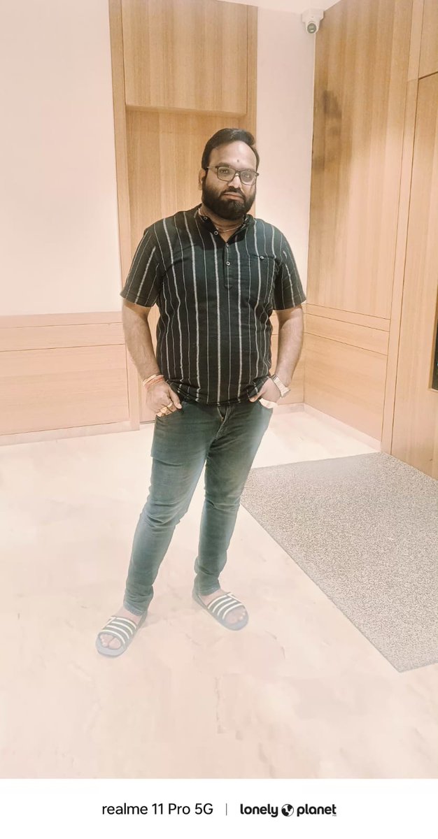 AlokGoy01645490's tweet image. महोदय कृपया संज्ञान ले @dgpup @mathurapolice @myogiadityanath @myogioffice @AmitShah @sunilbansalbjp @gopalkagarwal @JaiVaishy @NandiGuptaBJP @ombirlakota @ruchivira1 @Vinay_Agarawal @sunitadayalbjp  @sangathannoida @ShaileshP_IPS @dmmathura7512 @ChiefSecyUP
@Uppolice @UPGovt