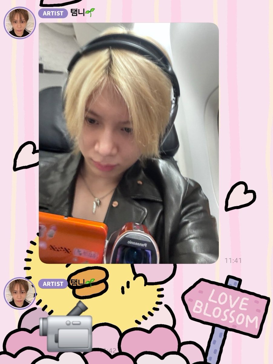 Ooooh the vlog/documentary/video he talked about is comiiing 👀✨️