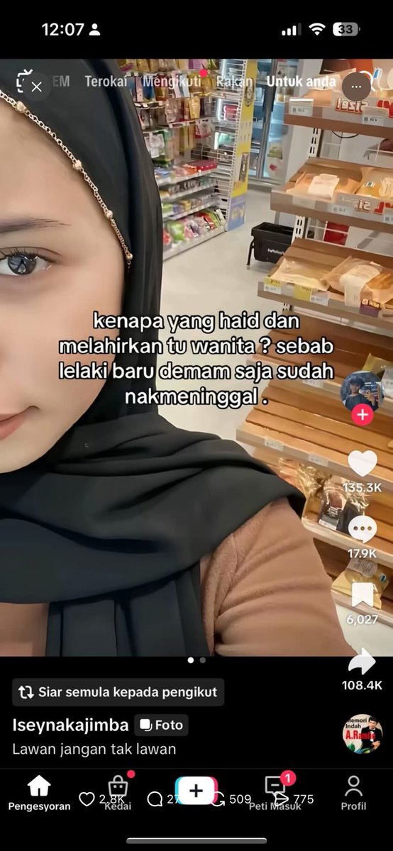 ConfessionLocal's tweet photo. Apa yang kau cuba sampaikan ni bang 😭 https://t.co/Ut1guqMe9i
