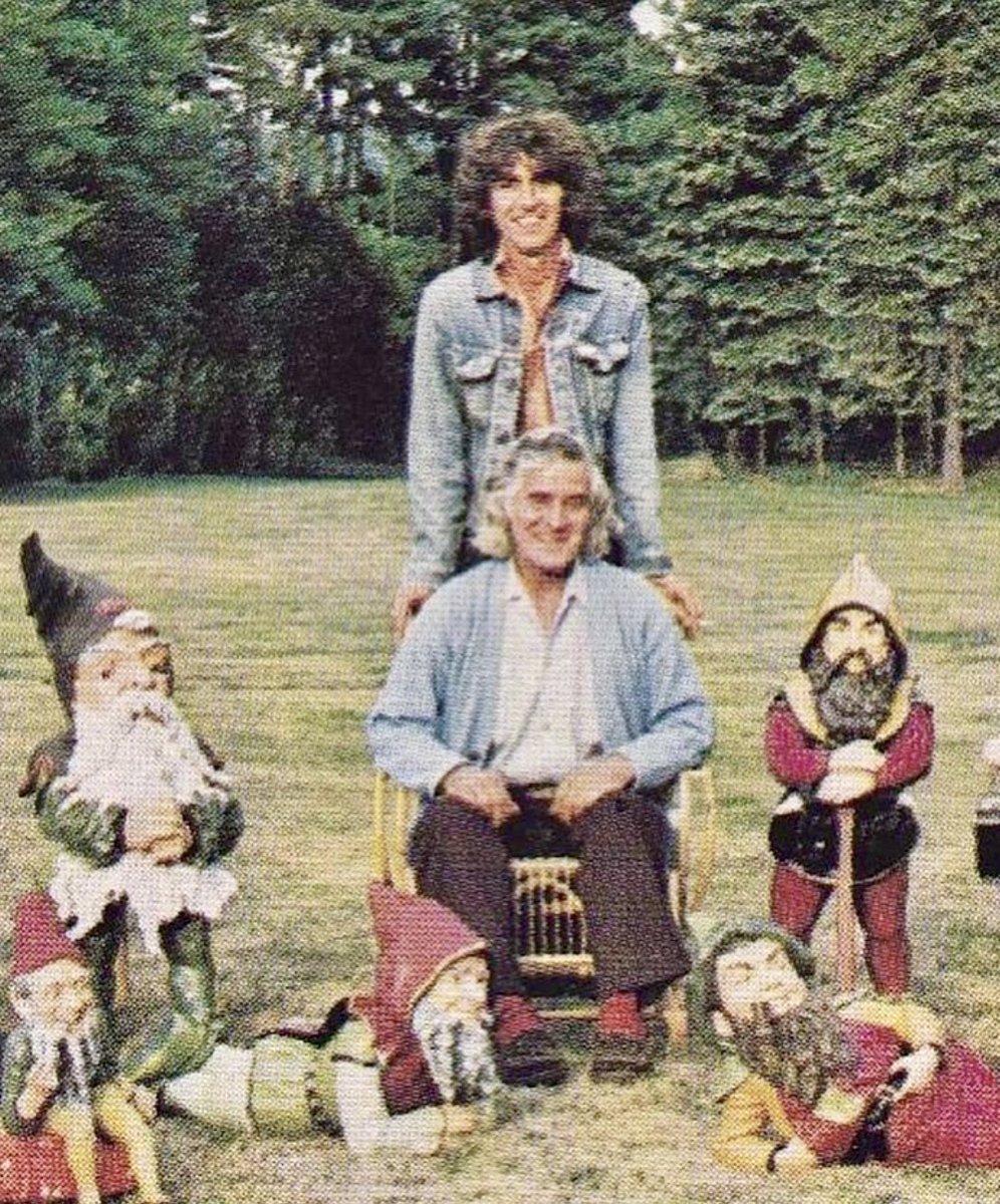 Found on Tinternet…George &amp; his luvly Dad❤️❤️