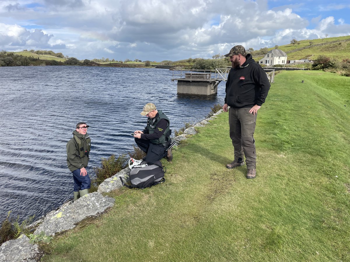 Fisheries Enforcement Officers are patrolling rivers &amp; estuaries across Cumbria &amp; Lancashire, checking rod licences &amp; river byelaw compliance.

An angler was fined £1,367 at Warrington Magistrates on 4 Nov for 3 River Ribble offences.

Get your licence: gov.uk/fishing-licenc…