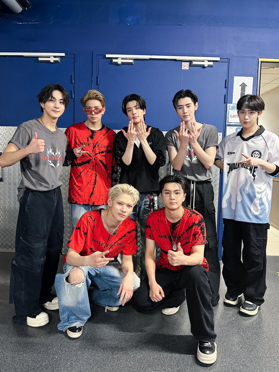 1 RT/REPLY = 1 VOTE. Vote for ENHYPEN

I vote for #ENHYPEN #2025MAMAVOTE