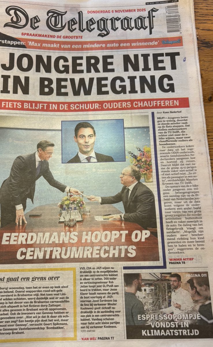 PeterOostenVan's tweet image. ‘We brengen ze overal heen, behalve in #beweging 👑 Tijd dat onze prinsjes en prinsesjes zelf gaan #fietsen!’ 🚲 | #BlijfBewegen