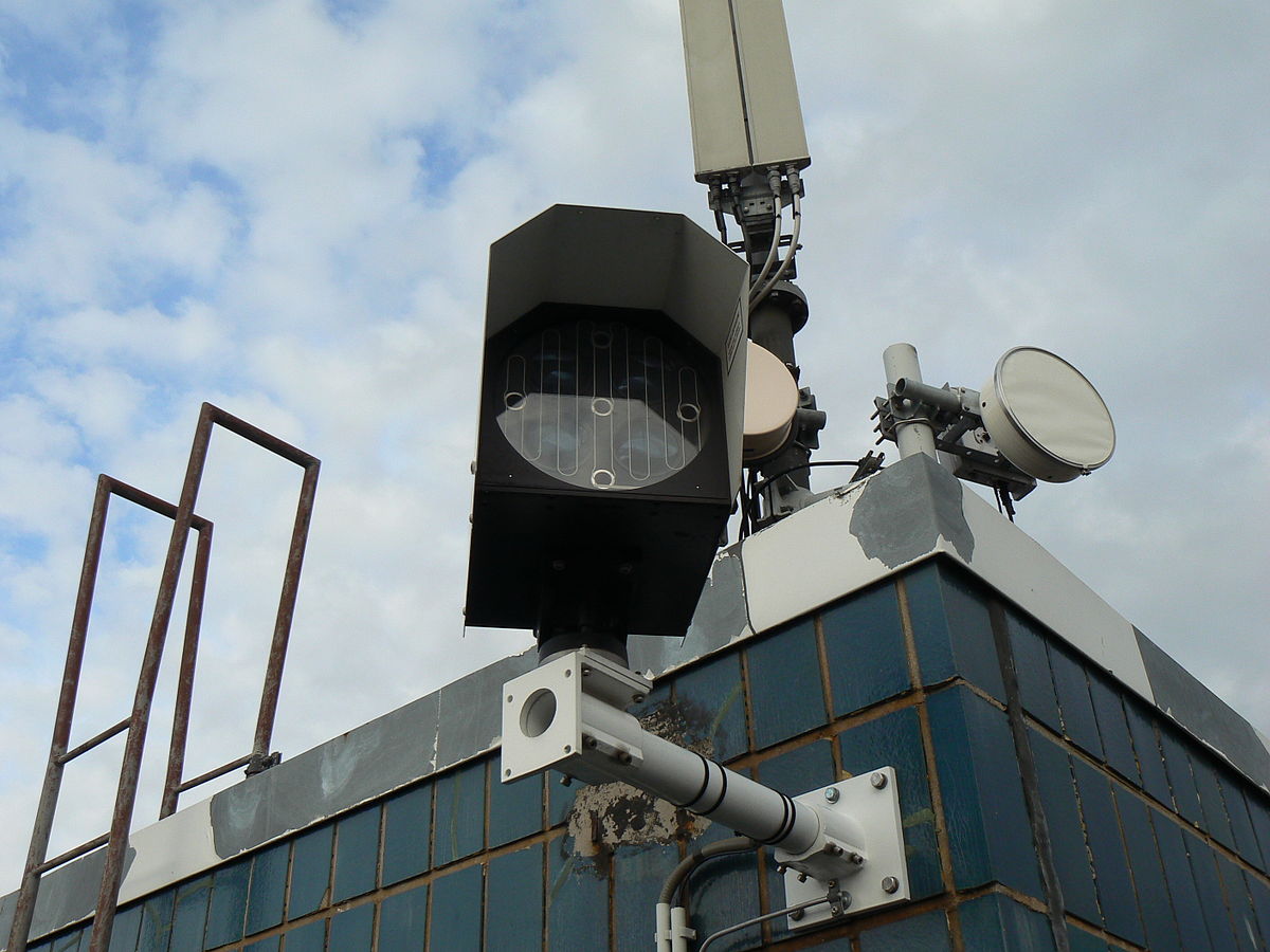 RishikaC19's tweet image. FSO Communication Market on the Rise!

Valued at $270.3M in 2023, expected to hit $1.07B by 2032 at 16.6% CAGR.
North America leads with 46.95% share.

Source: fortunebusinessinsights.com/free-space-opt…

#FSO #FreeSpaceOptics #TelecomIndustry #5G #SATCOM #LaserCommunication #TechNews #Innovation